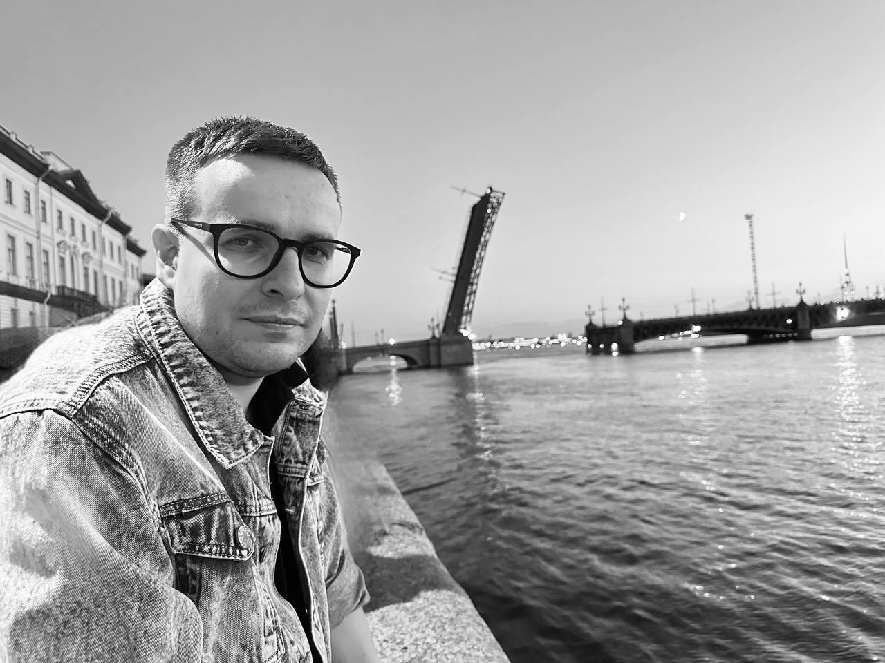 Портрет, набережная Санкт-Петербурга